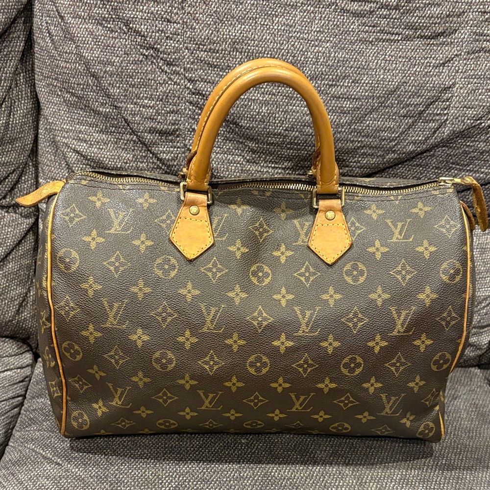 Louis Vuitton  Speedy 35 Monogram Bag - Picture 3 of 13